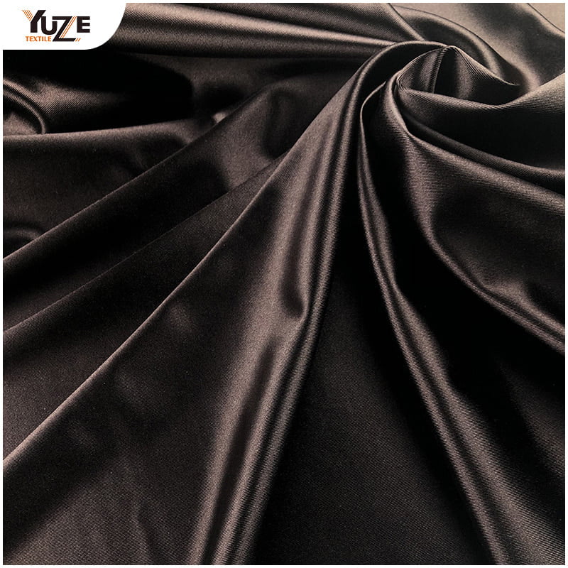 Yzk-080155 ag taitneamh satin